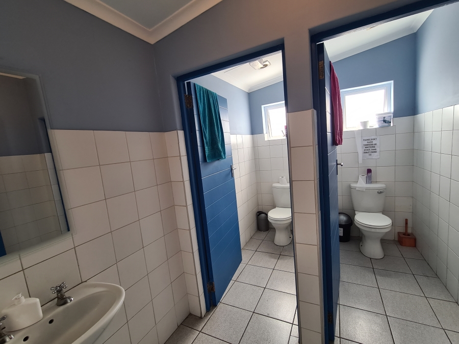 To Let commercial Property for Rent in East Bank Eastern Cape